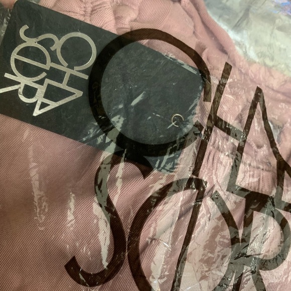 Chaser•off shoulder bell sleeve top size xs - Picture 4 of 4